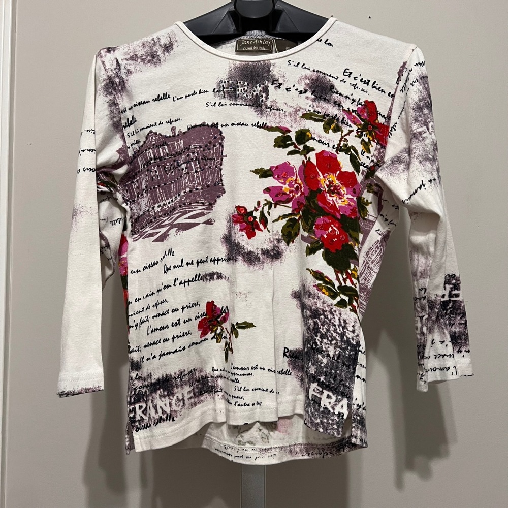 Vintage women's shirt Y2K "art to wear" Paris France cityscape hand sewn beads